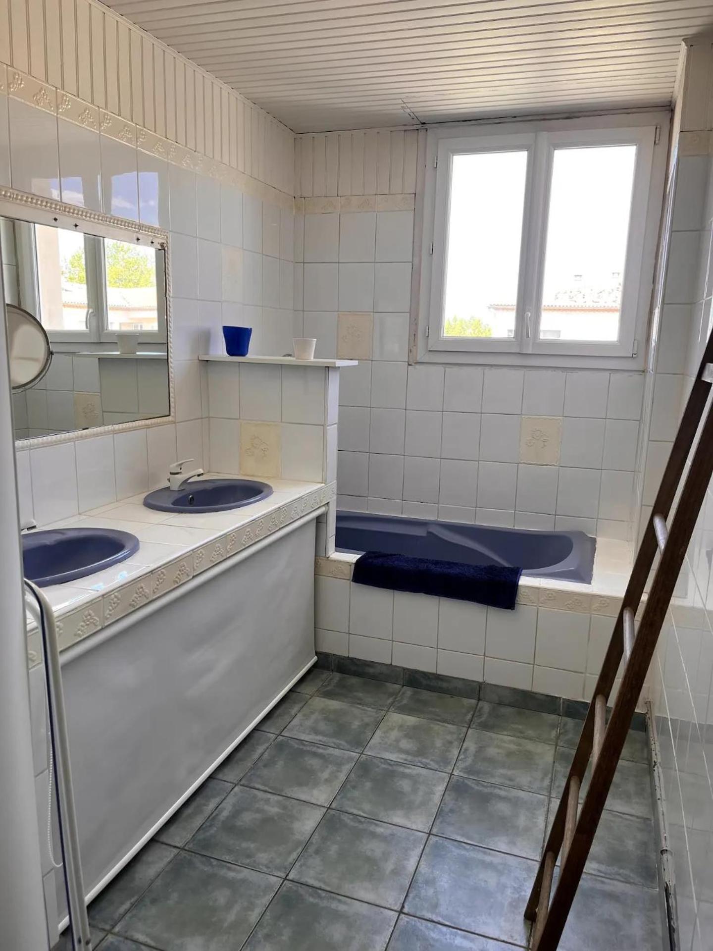 Appartement Vue Sur Le Rhone Arles Exterior photo